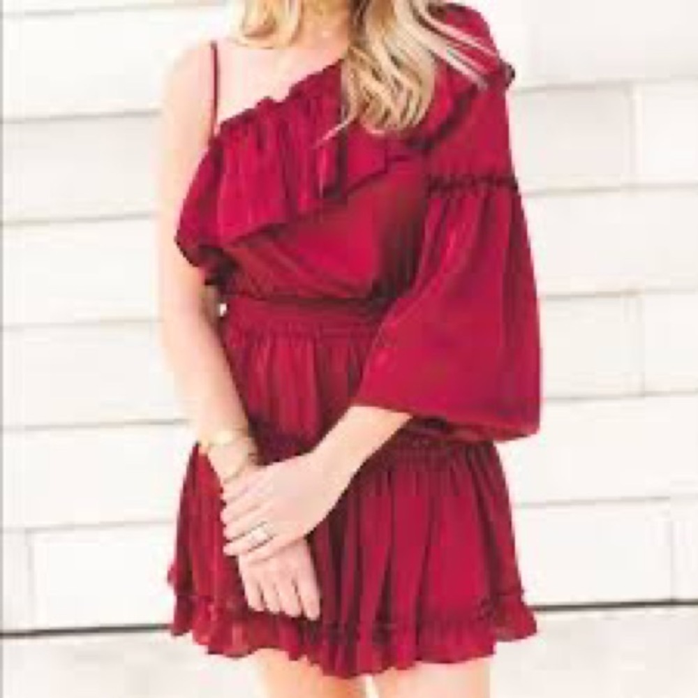 Red MISA one sleeve dress